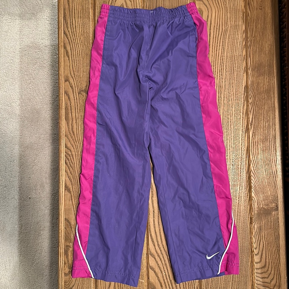 Nike girls size 6 pink & purple jogging pants